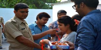 Rakhi Celebration of Rajasthan Police, sweets and gifts exchanged