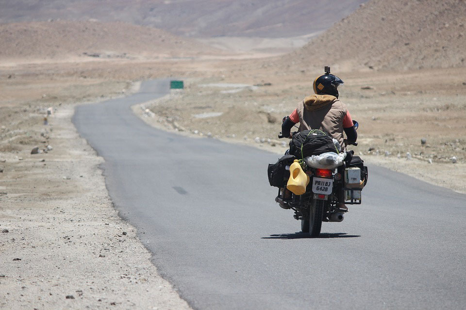 bike-ride-leh-ladakh