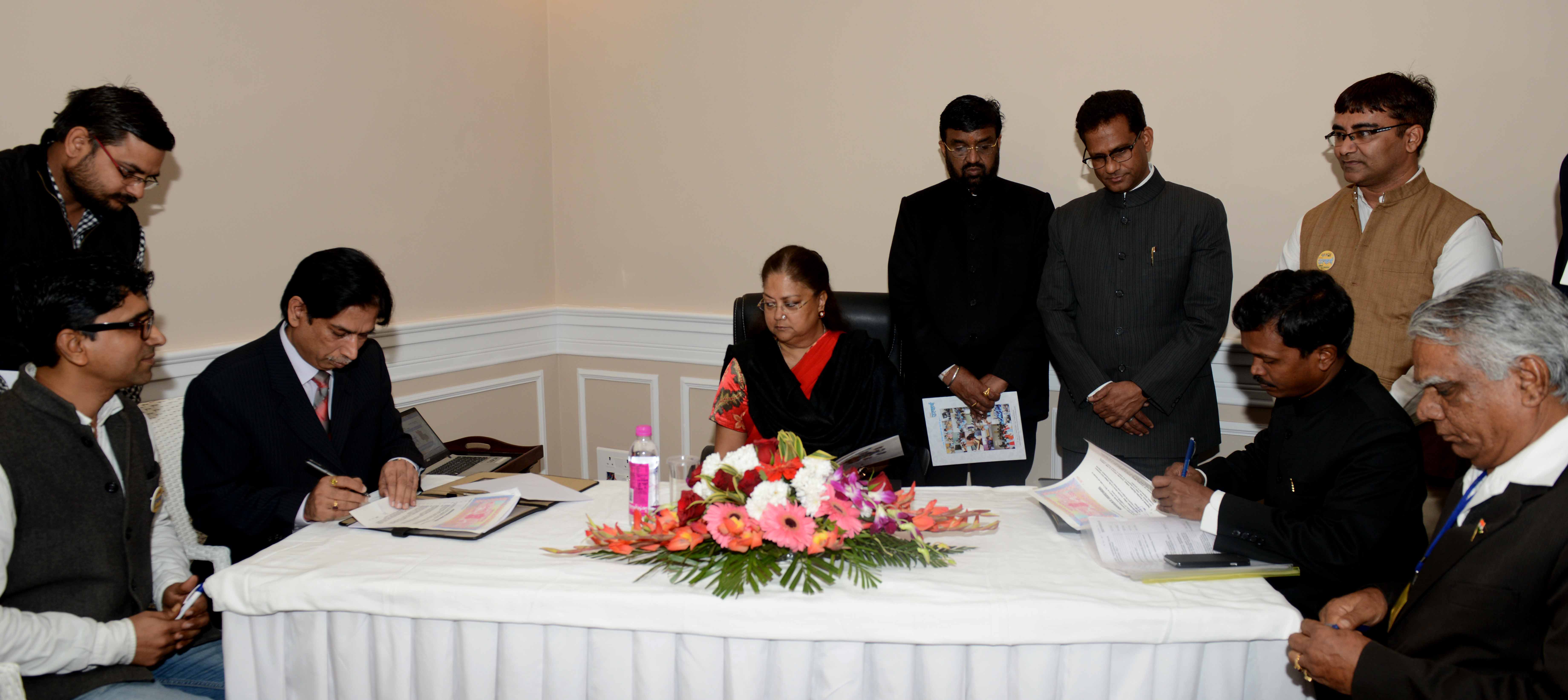 In the presence of Rajasthan CM Vasundhara Raje, district Jodhpur collector Vishnu Charan Malik signed a MoU on behalf of the Rajasthan government with Sunil Kulwal (SBU Head, Ultratech Cement) and Arvind Thanvi (Chief Mentor, Moini Foundation), the representatives of Project Utkarsh for introducing smart classes in Rajasthan government schools. 
