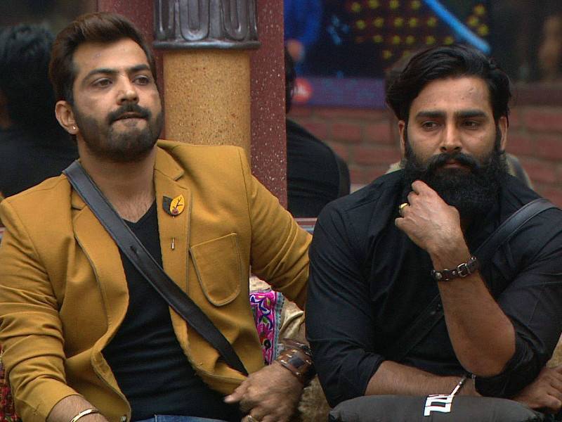 Manu and Manveer share a close bond with one another on the show.