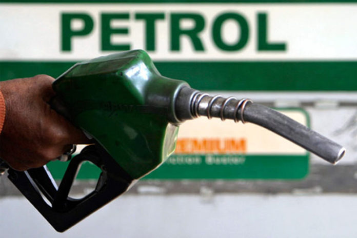 Why have Petrol Pumps stopped accepting Cards in India?