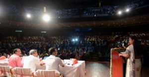 CM Raje addressing a congregation at Birla Auditorium.
