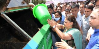 CM Vasundhara Raje Launches Scheme “Segregating Garbage at Source” for Waste Collection in Jaipur
