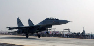 20 Fighter Planes of Indian Air Force on Agra Expressway