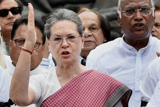 Sonia Gandhi, Indian National Congress