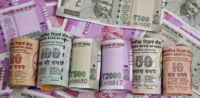 Lockdown, Indian rupee to go down again