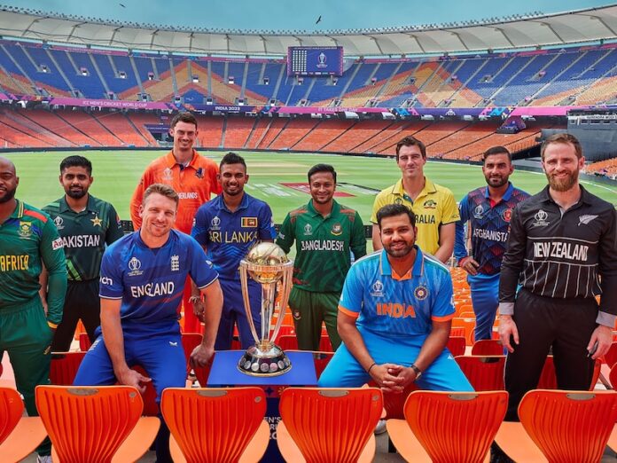 Cricket Team Captains Posing With The World Cup