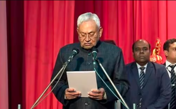 Nitish Kumar sworns oath as Bihar Chief Minister